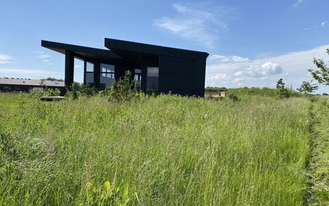 Anelle - 500M from the Sea: Verblijf, Huis, Huis, Dak, Veranda, Landgoed, Siding, Garden Gebouwen, Boerderij, Werf