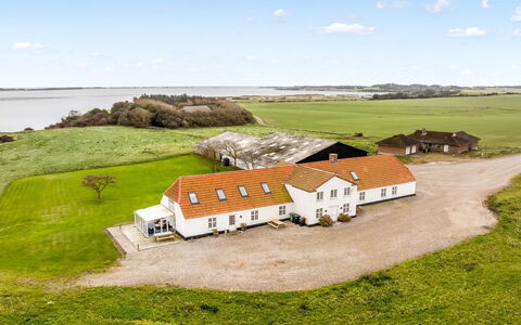 Thorge - 75M to the Fjord: Huis, Huis, Dak, Verblijf, Landschap, Plain, Land Lot, Landgoed, Landelijk Gebied, Boerderij