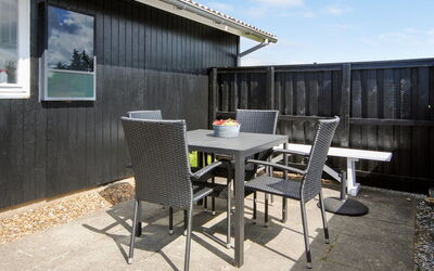 Engelbertine - 900M from the Sea