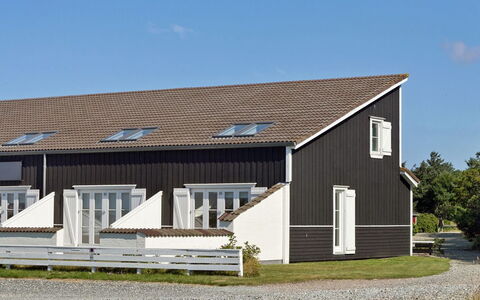 Hubertine - 100M to the Fjord: Woongebied, Dak, Voorstad, Oprit, Landgoed, Schoorsteen