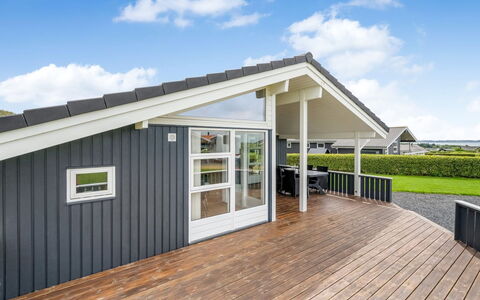Lucio - 350M to the Fjord: Huis, Dak, Huis, Verblijf, Schuur, Garden Gebouwen, Siding, Werf, Blokhut, Hut