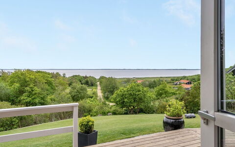 Regnwald - 400M to the Fjord: Huis, Dak, Huis, Verblijf, Schuur, Garden Gebouwen, Siding, Werf, Blokhut, Hut
