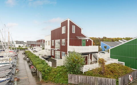 Tyyne - 5M from the Sea: Thatching, Verblijf, Huis, Dak, Huis, Boerderij, Hut, Landgoed, Dorp