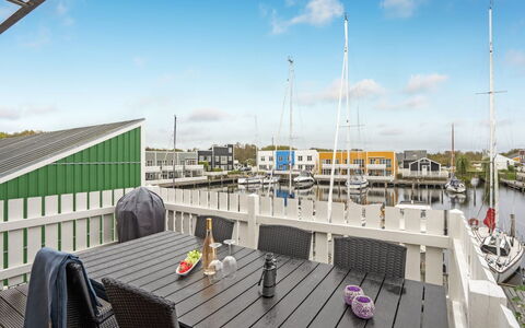 Tyyne - 5M from the Sea: Thatching, Verblijf, Huis, Dak, Huis, Boerderij, Hut, Landgoed, Dorp
