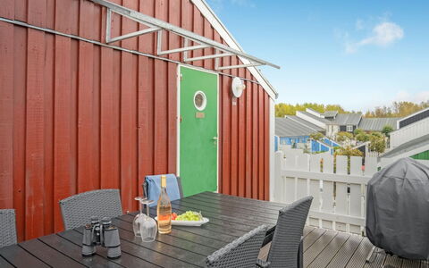 Tyyne - 5M from the Sea: Thatching, Verblijf, Huis, Dak, Huis, Boerderij, Hut, Landgoed, Dorp