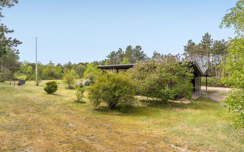 Keyla - 50M from the Sea: Dak, Huis, Huis, Verblijf, Siding, Landgoed, Oprit, Garden Gebouwen, Werf, Schuur