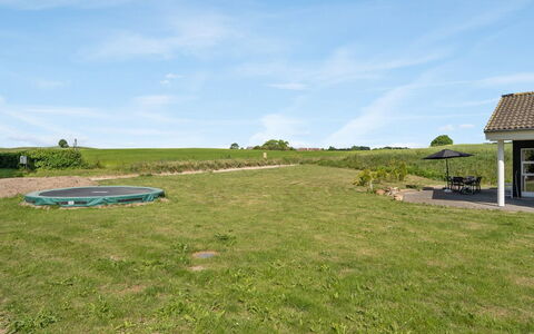 Bitha - 400M from the Sea: Dak, Huis, Land Lot, Huis, Verblijf, Landgoed, Garden Gebouwen, Schaduw, Blokhut, Landscaping
