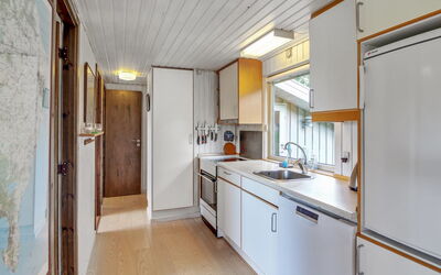 Ludewiga - 350M from the Sea