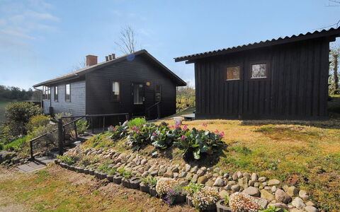 Imgert - 300M to the Fjord: Gras, Hout, Huis, Struik, Verblijf, Dak, Landelijk Gebied, Land Lot, Huis