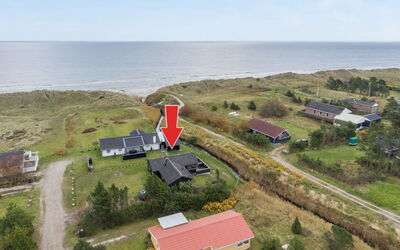 Annabell - 150M from the Sea