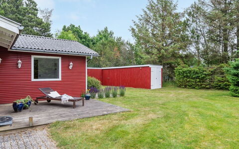 Anevay - 300M from the Sea: Dak, Huis, Huis, Verblijf, Siding, Landgoed, Oprit, Garden Gebouwen, Werf, Schuur