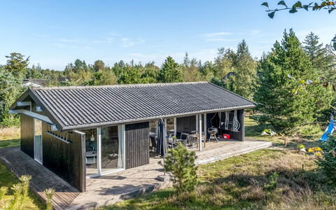 Thomine - 200M from the Sea: Dak, Huis, Huis, Verblijf, Siding, Landgoed, Oprit, Garden Gebouwen, Werf, Schuur