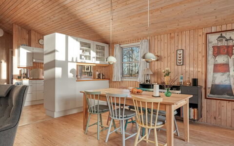 Mea - from the Sea: Meubilair, Flooring, Hout, Interieur Ontwerp, Plafond, Verdieping, Houten Vloer, Lichte Inrichting, Keuken En Eettafel, Eetkamer