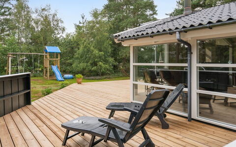 Ove - 500M from the Sea: Dak, Huis, Huis, Verblijf, Siding, Landgoed, Oprit, Garden Gebouwen, Werf, Schuur