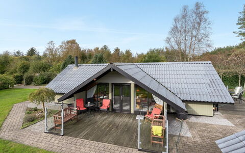 Tenho - 4.4Km from the Sea: Woongebied, Dak, Voorstad, Oprit, Landgoed, Schoorsteen