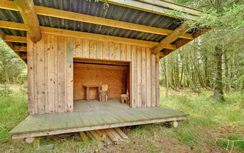 Editt - 2Km from the Sea: Huis, Dak, Huis, Verblijf, Schuur, Garden Gebouwen, Siding, Werf, Blokhut, Hut