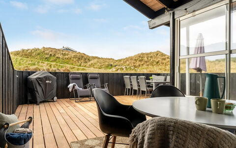 Nielsigne - 400M from the Sea: Dak, Huis, Huis, Verblijf, Siding, Landgoed, Oprit, Garden Gebouwen, Werf, Schuur