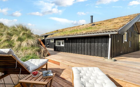 Nielsigne - 400M from the Sea: Dak, Huis, Huis, Verblijf, Siding, Landgoed, Oprit, Garden Gebouwen, Werf, Schuur