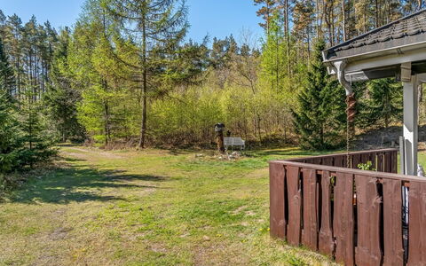 Uuno - 1.2Km from the Sea: Hout, Huis, Veranda, Dek, Hardwood, Dak, Beits, Houten Vloer, Eco Hotel