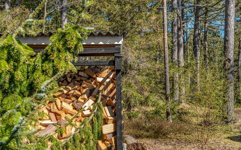 Uuno - 1.2Km from the Sea: Hout, Huis, Veranda, Dek, Hardwood, Dak, Beits, Houten Vloer, Eco Hotel