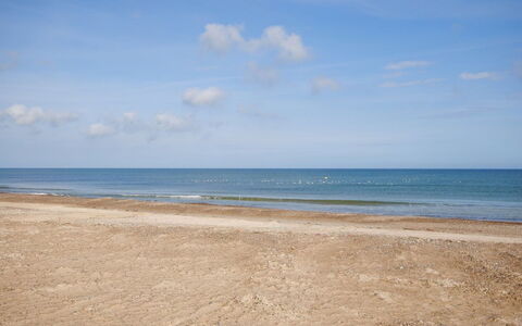 Ordan - 800M from the Sea: Dak, Huis, Land Lot, Huis, Verblijf, Landgoed, Garden Gebouwen, Schaduw, Blokhut, Landscaping