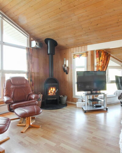 Diderik - 300M from the Sea