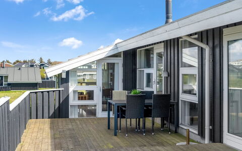 Venja - 200M from the Sea: Architectuur, Dak, Huis, Samengesteld Materiaal, Daylighting, Siding, Oprit