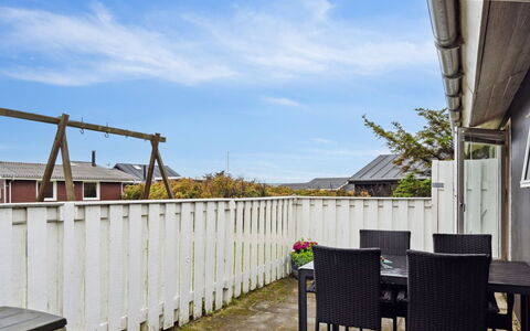 Soila - 150M from the Sea: Plantengemeenschap, Zonlicht, Kruidachtige Plant, Tuin, Plantage, Landbouw, Boerderij