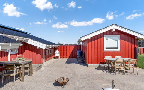 Skrallan - 400M from the Sea: Architectuur, Dak, Huis, Samengesteld Materiaal, Daylighting, Siding, Oprit