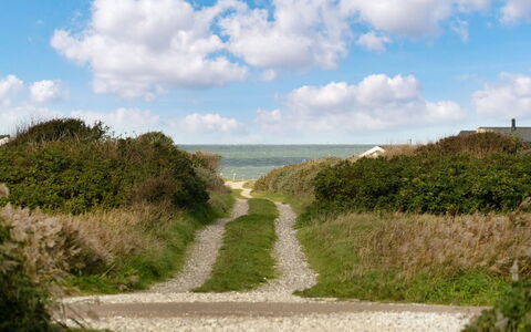 Hava - 450M from the Sea: Lucht, Blauw, Groen, Natuurlijke Omgeving, Horizon, Vegetation, Natuurlijk Landschap, Wolk, Ecoregio, Struik