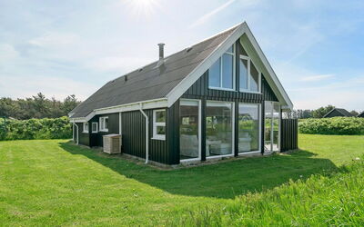Ananda - 245M from the Sea