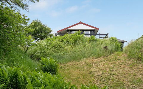 Sorja - 420M from the Sea: Hout, Dak, Huis, Verblijf, Deur, Huis, Siding, Land Lot, Garden Gebouwen, Schuur
