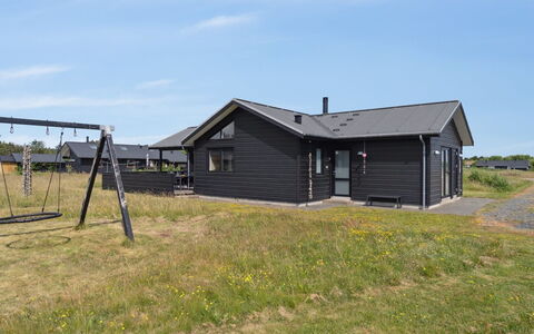 Fader - 950M from the Sea: Vegetation, Struik, De Lente, Verblijf, Tuin, Schaduw, Backyard, Werf, Stoel