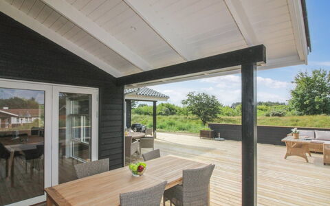 Heriest - 1.2Km from the Sea: Woongebied, Dak, Voorstad, Oprit, Landgoed, Schoorsteen