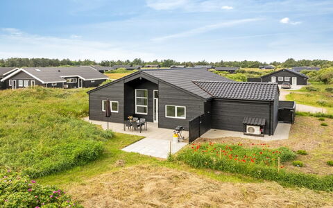 Grith - 1Km from the Sea: Plantengemeenschap, Zonlicht, Kruidachtige Plant, Tuin, Plantage, Landbouw, Boerderij