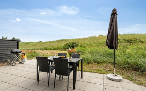 Grith - 1Km from the Sea: Plantengemeenschap, Zonlicht, Kruidachtige Plant, Tuin, Plantage, Landbouw, Boerderij