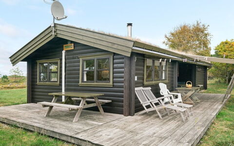 Gorjan - 300M from the Sea: Verblijf, Blokhut, Siding, Garden Gebouwen, Schuur, Plank, Hut, Veranda, Hardwood, Outdoor Structuur