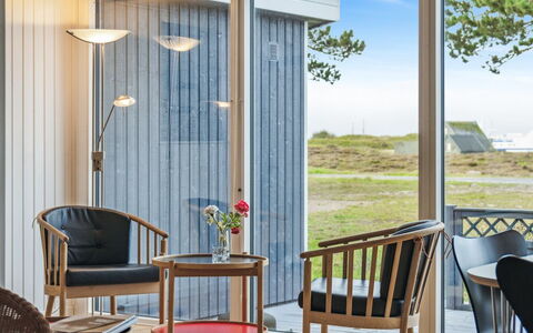 Djuna - 200M from the Sea: Meubilair, Interieur Ontwerp, Stoel, Tafel, Verdieping, Keuken En Eettafel, Eetkamer, Beits, Hardwood, Koffietafel