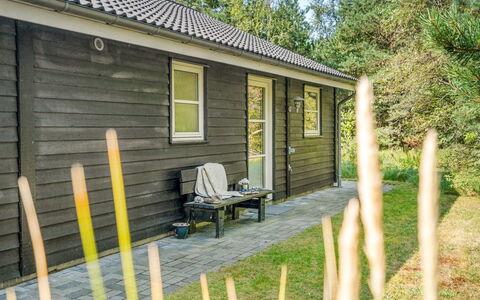 Filimena - 350M from the Sea: Hout, Huis, Veranda, Dek, Hardwood, Dak, Beits, Houten Vloer, Eco Hotel