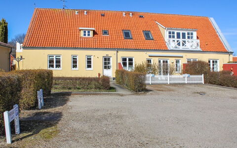 Faustine - 500M from the Sea: Gras, Grasland, Land Lot, Verblijf, Landelijk Gebied, Weide, Garden Gebouwen, Tuin, Schuur