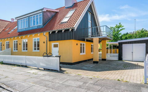 Elnara - 900M from the Sea: Woongebied, Dak, Voorstad, Oprit, Landgoed, Schoorsteen