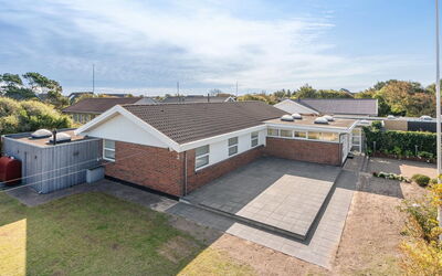 Ebertine - 900M from the Sea in Nw Jutland