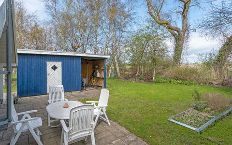 Norna - 300M from the Sea: Dak, Huis, Huis, Verblijf, Siding, Landgoed, Oprit, Garden Gebouwen, Werf, Schuur