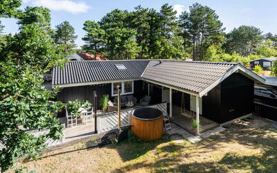 Diddi - 150M from the Sea