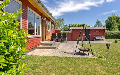 Hege - 450M from the Sea