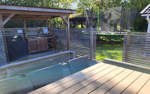 Truls - 800M from the Sea: Huis, Verblijf, Veranda, Siding, Boerderij, Outdoor Structuur