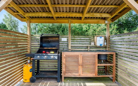 Truls - 800M from the Sea: Huis, Verblijf, Veranda, Siding, Boerderij, Outdoor Structuur