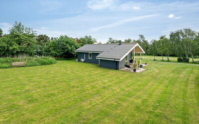 Luukas - 150M from the Sea
