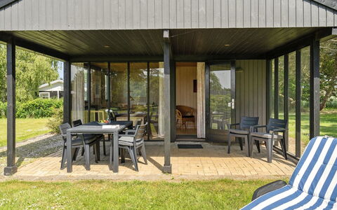 Veljan - 400M from the Sea: Dak, Huis, Land Lot, Huis, Verblijf, Landgoed, Garden Gebouwen, Schaduw, Blokhut, Landscaping