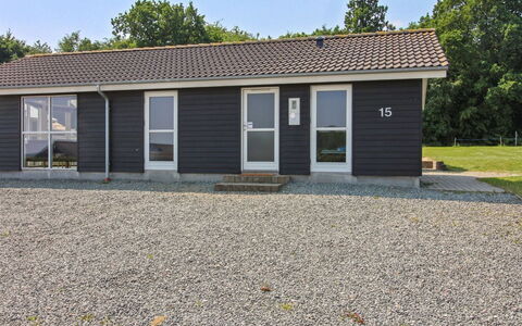 Clea - 200M from the Sea: Hout, Dak, Architectuur, Huis, Huis, Verblijf, Siding, Hardwood, Helling, Landgoed